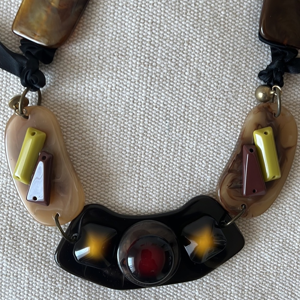 Adjustable different shape necklace - Picture 3 of 4